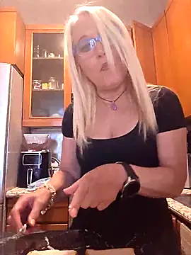 kikkastar's sex show image