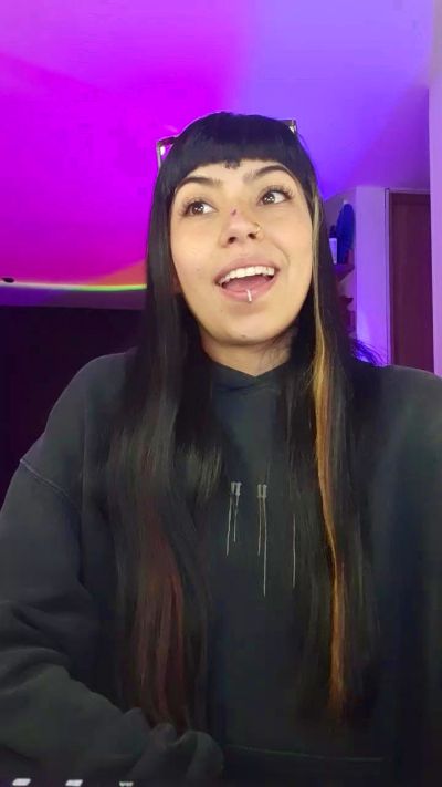 Изображение секс-шоу модели QueenDesiree