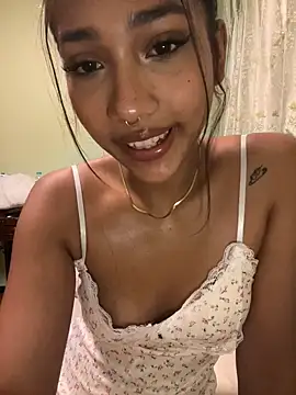 lyla_luv's sex show image