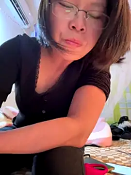 Изображение секс-шоу модели Yes-Baby-A Изображение секс-шоу модели Yes-Baby-A