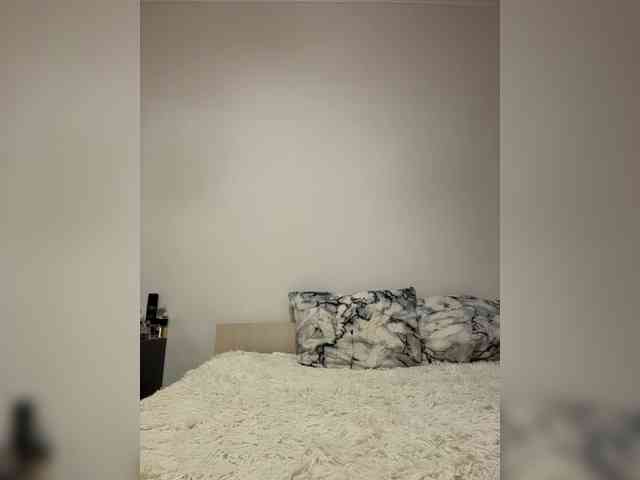 Crystal1-1's sex show image