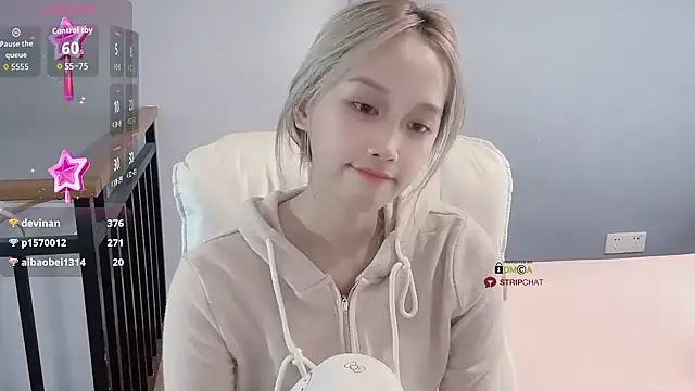 xunian71O's sex show image xunian71O's sex show image