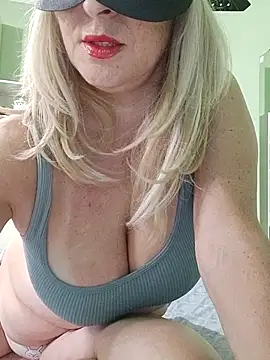 Milfporcona's sex show image Milfporcona's sex show image