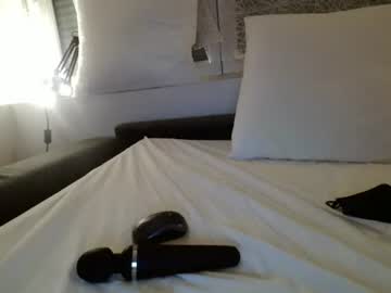 emilly_elli's sex show image emilly_elli's sex show image