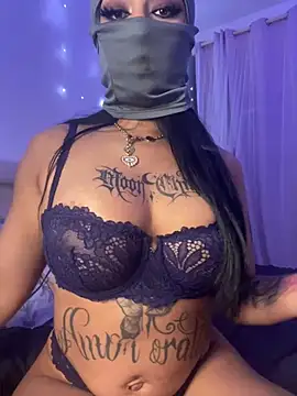 kamila_french's sex show image