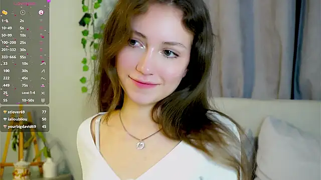Изображение секс-шоу модели ZeniaBolich