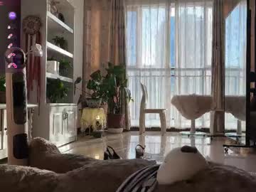 Изображение секс-шоу модели liunana Изображение секс-шоу модели liunana