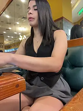 Dary_19's sex show image