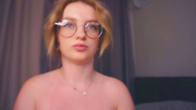 Изображение секс-шоу модели LynnaByrd