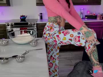 harliequinnx's sex show image