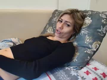 karladreamssex's sex show image