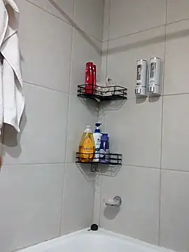 Изображение секс-шоу модели Gatithaaa