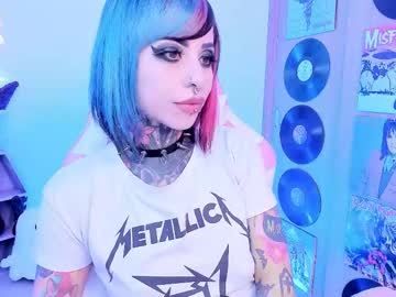 Изображение секс-шоу модели nikkiramone Изображение секс-шоу модели nikkiramone