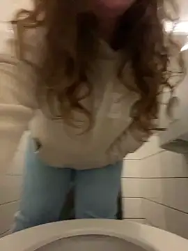SummerHoney's sex show image
