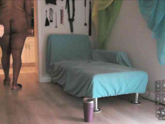 Изображение секс-шоу модели QueenAnitaDix Изображение секс-шоу модели QueenAnitaDix