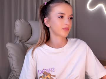 Изображение секс-шоу модели entya