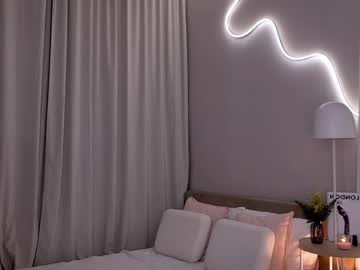 Изображение секс-шоу модели entya