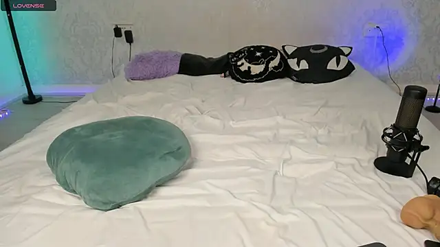 vamppire_girl's sex show image vamppire_girl's sex show image