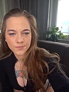 Изображение секс-шоу модели Luna_Lynn