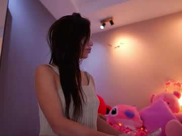 vesia's sex show image