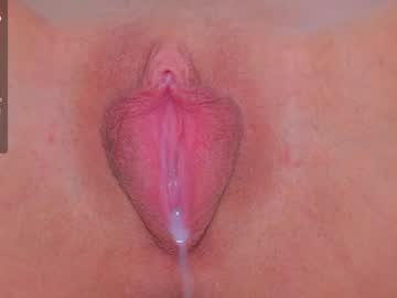 vesia's sex show image