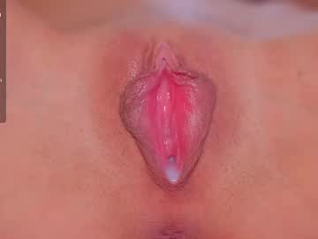 vesia's sex show image