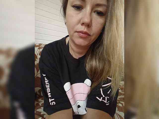 Изображение секс-шоу модели Stacy-meow1 Изображение секс-шоу модели Stacy-meow1