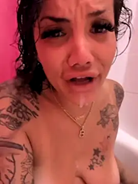 Av3ryyBe3's sex show image