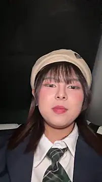 Sexshow-Bild von DandanBurgerking Sexshow-Bild von DandanBurgerking