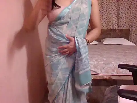 Изображение секс-шоу модели Diya_04