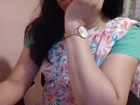 Изображение секс-шоу модели Diya_04