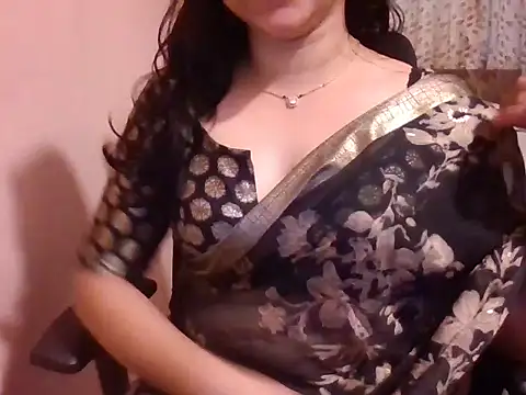 Diya_04's sex show image