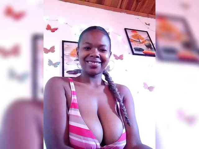 Изображение секс-шоу модели Sayrahsexy