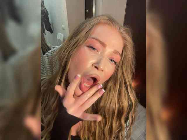 Sexshow-Bild von MILEDIUM Sexshow-Bild von MILEDIUM