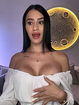 SarahhSmitth1's sex show image