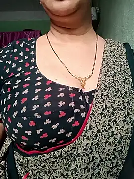 Изображение секс-шоу модели Rosy-B