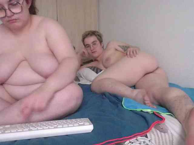 Изображение секс-шоу модели Lesbienne-2669 Изображение секс-шоу модели Lesbienne-2669