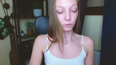 kiss_Emilly's sex show image