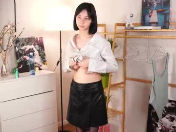 skyemcguire's sex show image