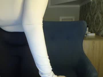 mallinia's sex show image