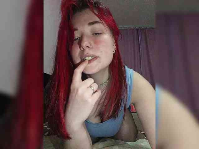 Horny-Lina's sex show image