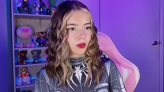 Изображение секс-шоу модели EmilyMiller_ Изображение секс-шоу модели EmilyMiller_