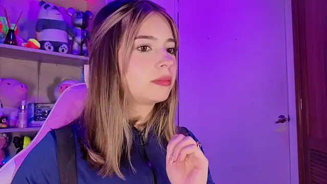 EmilyMiller_'s sex show image