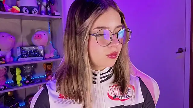 EmilyMiller_'s sex show image