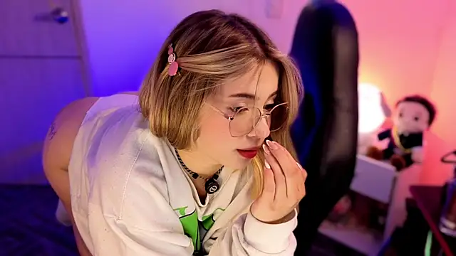 EmilyMiller_'s sex show image