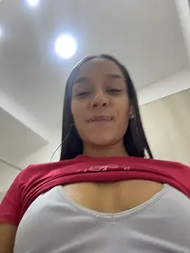 Brunettecollins05's sex show image