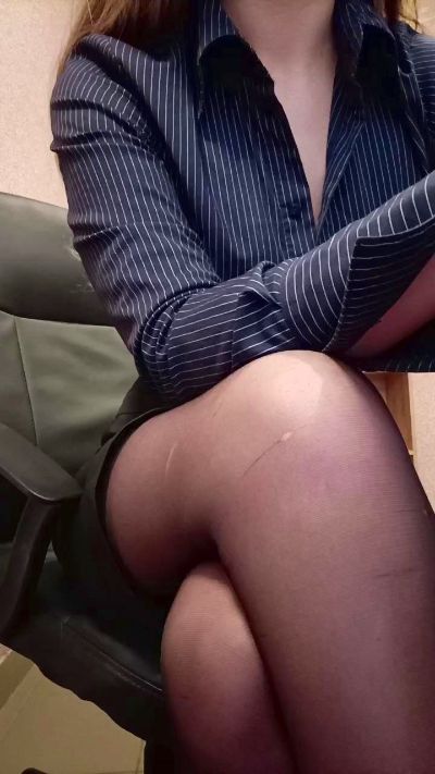 dzinblondi's sex show image dzinblondi's sex show image