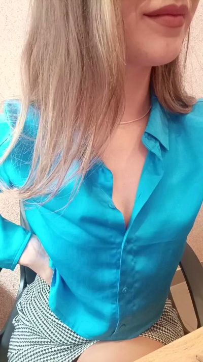 dzinblondi's sex show image