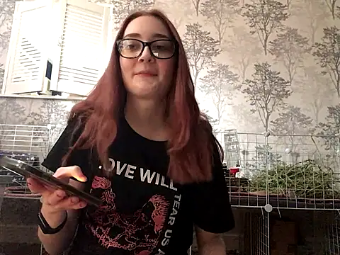 ivysplayhouse's sex show image