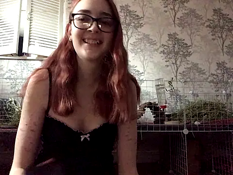 ivysplayhouse's sex show image